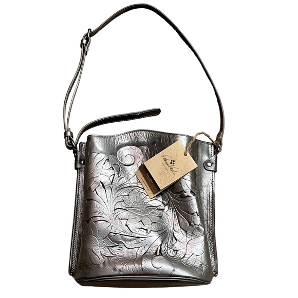 Patricia Nash Bags Patricia Nash Pewter Lavello Bucket Bag Poshmark